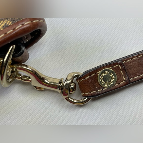 Vintage Dooney & Bourke 1975 Signature Monogram Wristlet / Clutch - Picture 2 of 16